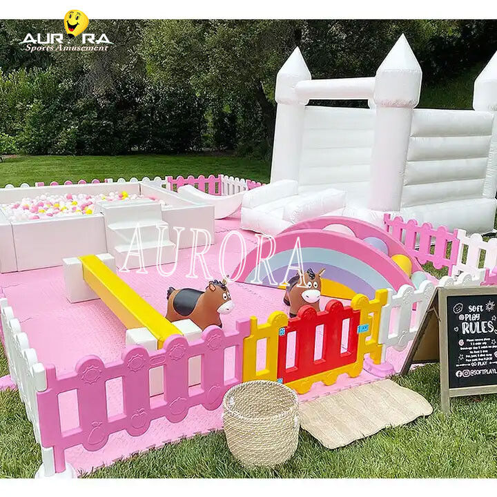 ملعب داخلي معدات اللعب الناعمة المضخمة حفلة كرة بيضاء حفرة للأطفال